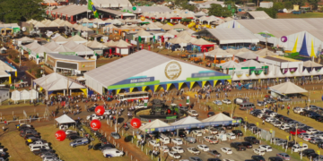 Cooperativa apresenta oportunidades de negócios com Barter na Agrishow 2023