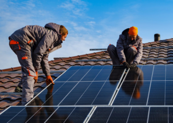 Energia solar está mais acessível e procura deve aumentar em Goiânia