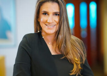 Elisa Simão é sócia da PwC Brasil e líder do Centro de Excelência para Cooperativas de Crédito