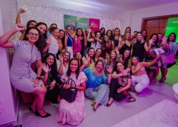 Programa de cooperativa voltado ao empreendedorismo feminino recebe premiação internacional