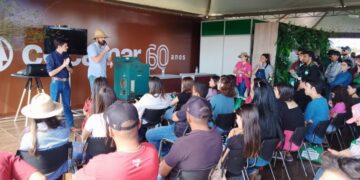 Encontro busca fortalecer relação entre filhos e produtores cooperados