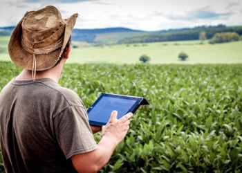 Campo conectado: Supercampo.com plataforma que facilita o dia a dia do agricultor