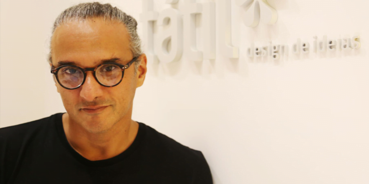 Fred Gelli é co-fundador e CEO da Tátil Design