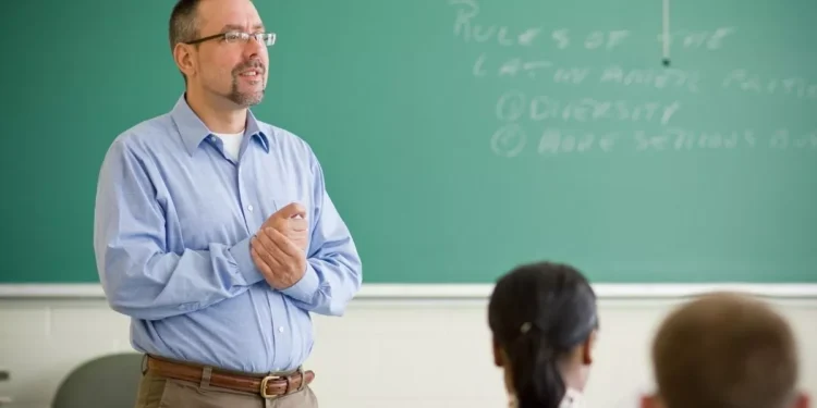 Projeto deve ensino cooperativista em escolas de Timbaúba