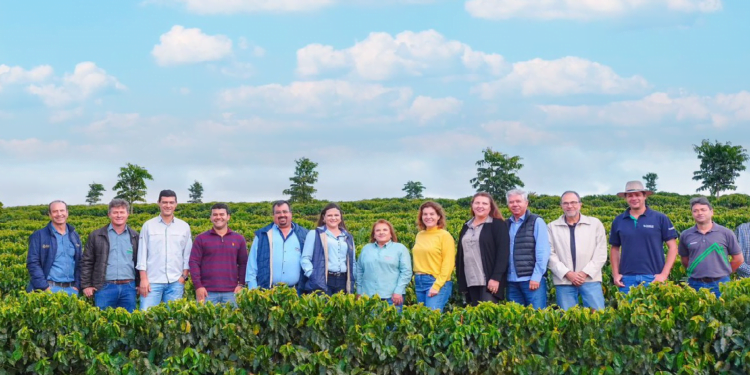 Cooperativa e produtores do Cerrado Mineiro na vanguarda da inovação e sustentabilidade