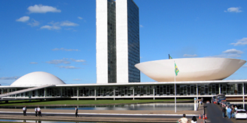 Frente Parlamentar do Cooperativismo discute desafios e oportunidades para o coop