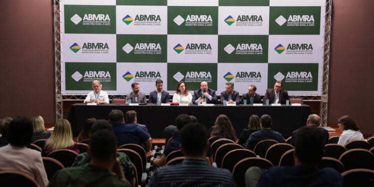 Congresso ABMRA reúne mais de 420 pessoas e anuncia iniciativas para o Agro se comunicar melhor