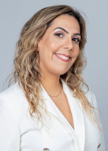 Ana Cristina Rosa é empresária e autora