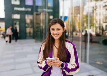 Para atrair o público jovem, cooperativa financeira lança Associação Digital para crianças e adolescentes