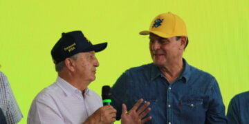 Ministro da Agricultura Carlos Favaro