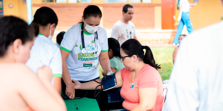 Cooperativa leva atendimentos gratuitos a Goianésia com o projeto Saúde na Comunidade