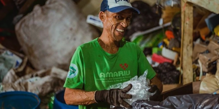 Cooperativas de catadores de recicláveis vão receber R$11,2 mi em recursos