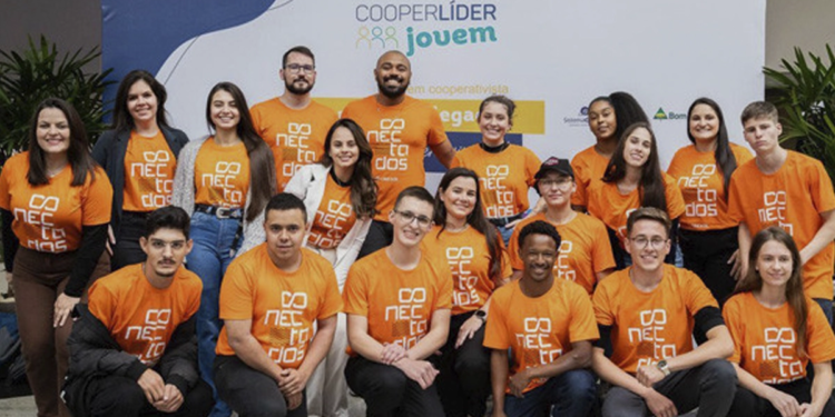 Cooperativa financeira participa do Cooperlíder Jovem 2024 com Juventude Conectada