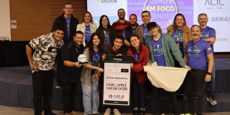 Hackaton une cooperativa financeira e alunos do Senai em jornada de aprendizado