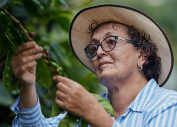 Cooperativa firma parceria para incentivar protagonismo feminino na gestão das propriedades rurais