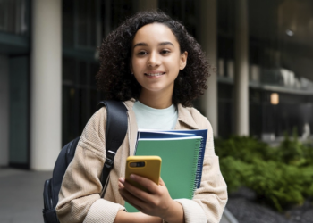 Iniciativa reúne 600 alunos para incentivar futuros líderes cooperativistas