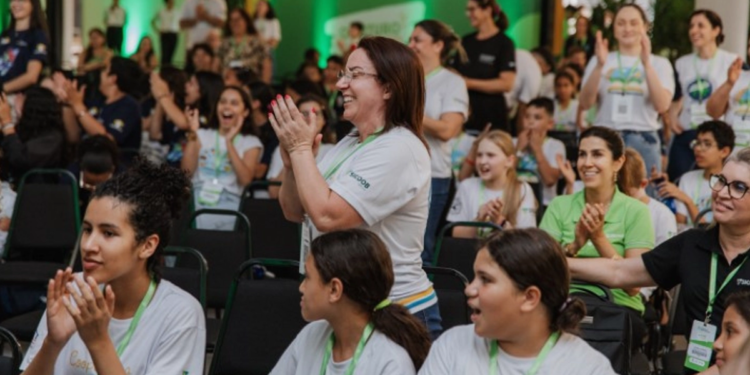 Encontro estadual celebra protagonismo mirim no cooperativismo paranaense