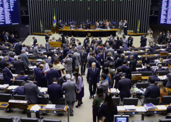 Câmara aprova regulamentação da Reforma Tributária e consolida conquista para o cooperativismo