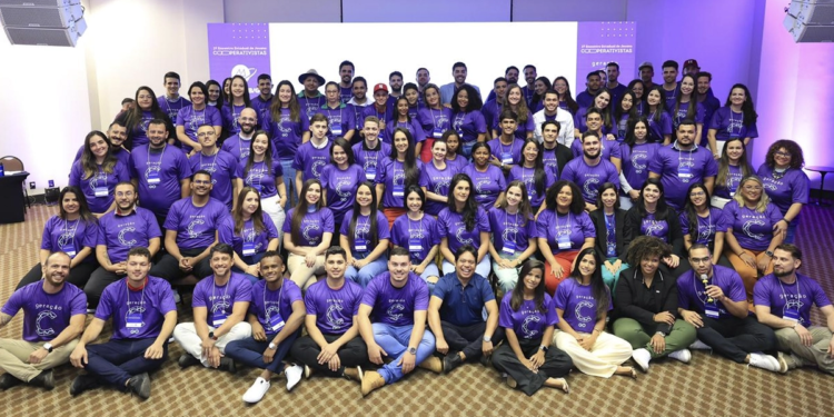 Jovens cooperativistas debatem futuro do setor em Goiânia