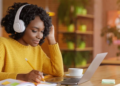 Brasil é destaque na procura por capacitação profissional, principalmente em cursos online, afirmam pesquisas