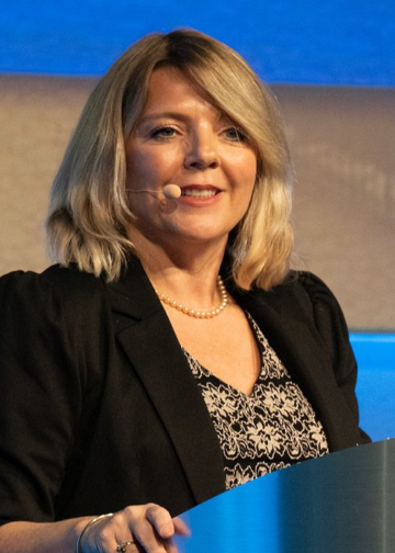 116 "Sou motivada pela oportunidade de causar um impacto positivo e duradouro nos colaboradores" - Liz Green é CEO da Federação Internacional de Seguros Cooperativos e Mútuos (ICMIF)