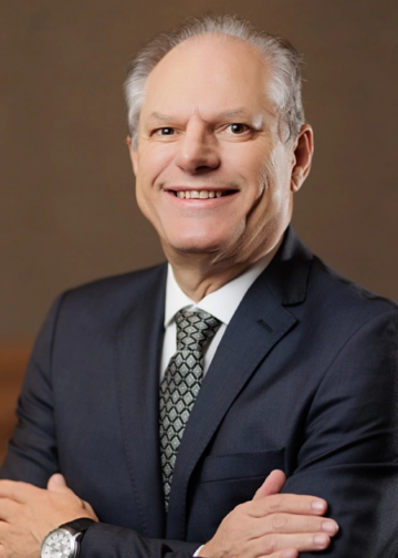 114 MAURO MARQUIOTTI é Presidente da Unicred União