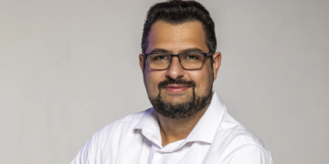 O peso dos sistemas legados na corrida pela inovação empresarial - Rodrigo Costa é CTO e Head de Digital Business da Kron Digital 8 Rodrigo Costa é Head de Digital Business da Kron Digital