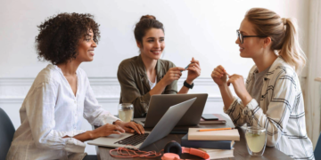 Agência de comunicação cooperativa promove conscientização social na catalunha
