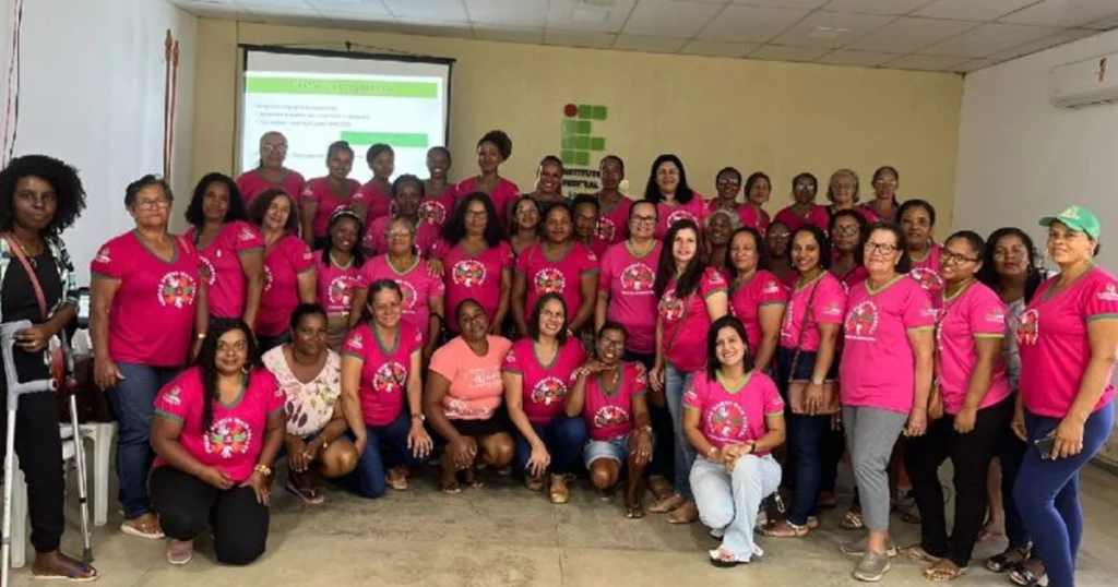 Parceria entre setor privado e Cooperativa na Bahia empodera mulheres rurais e mostra a força do cooperativismo no campo 2 Cooperativas Femininas Bahia 1