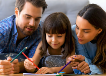 Unicred lança materiais educativos e palestras para capacitar crianças e adolescentes
