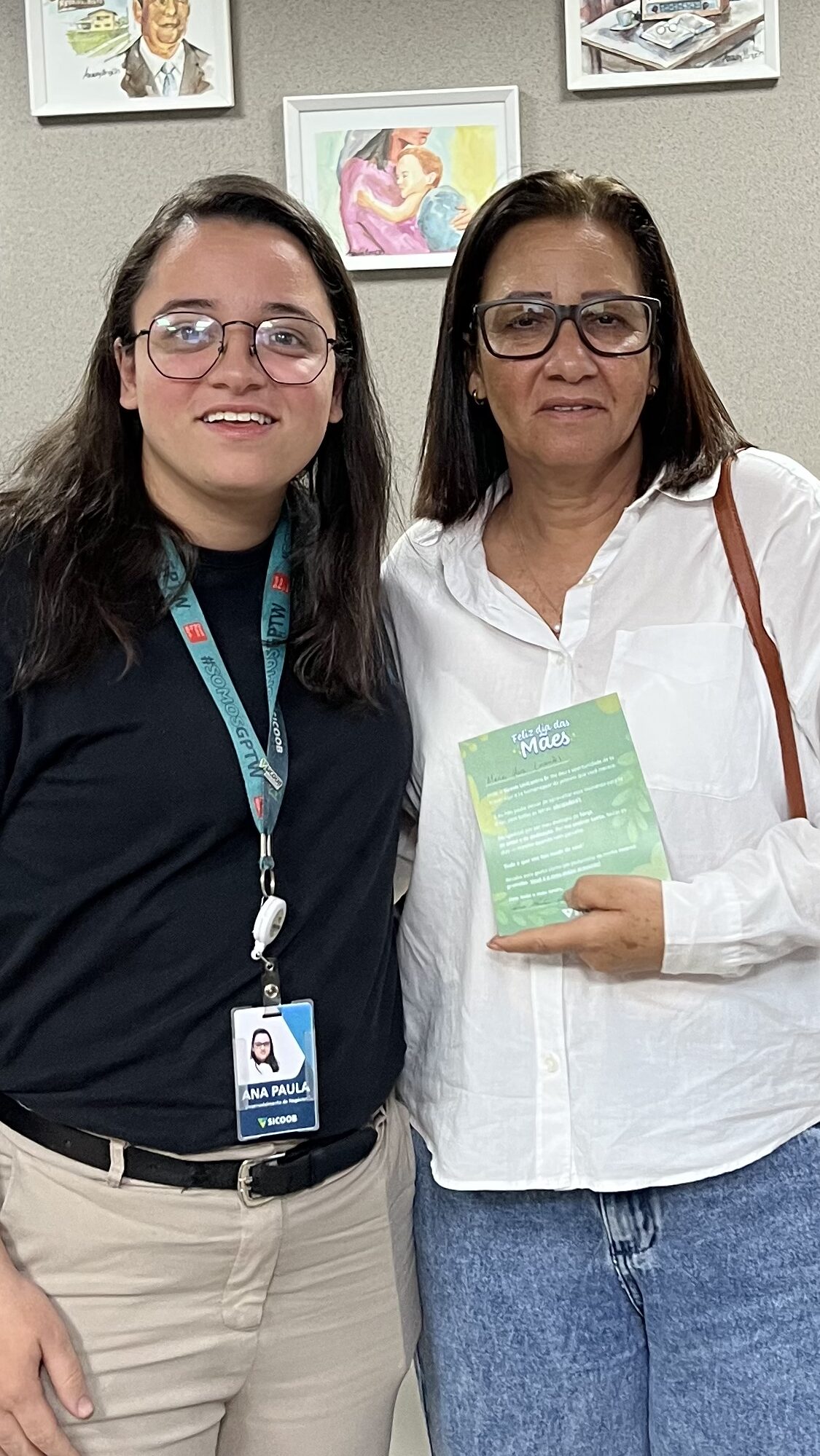 Sicoob UniCentro Br abre as portas para mães de colaboradores e celebra laços familiares 4 IMG 9892 edited