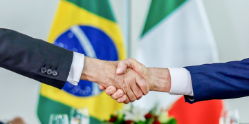 Paraná firma acordos com região italiana para inovação e cooperativismo