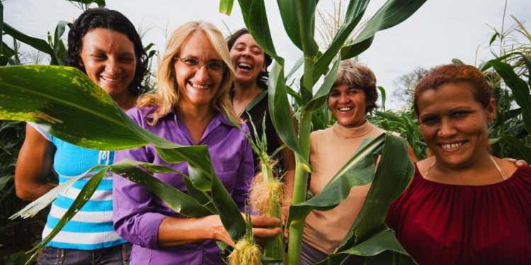 Cooperativa agro promove Encontro Estadual de Lideranças Femininas