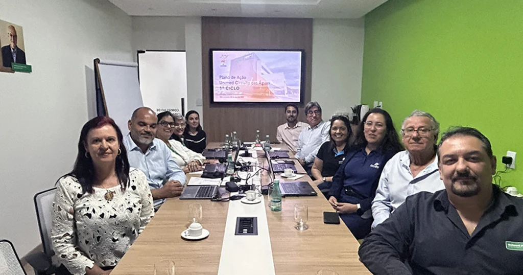 Cooperativa adere à programa para mensurar felicidade dos colaboradores 2 Unimed colaboradores 1