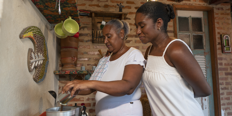 Mulheres do cerrado se unem em cooperativa com foco na sustentabilidade