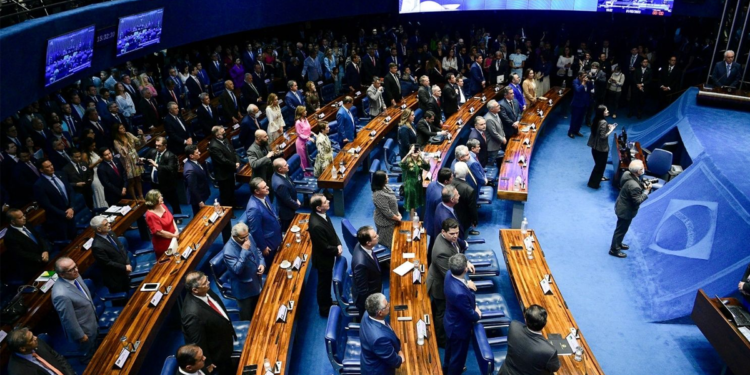 Congresso derruba decretos presidenciais que determinavam aumento do IOF