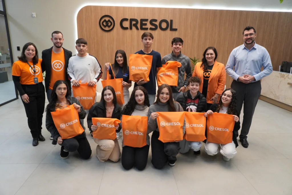 Cooperativa promove educação financeira e empreendedorismo com 6ª edição de projeto voltado para público jovem 2 Cresol Grandes Lagos