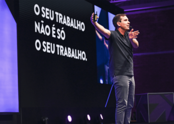 Cooperativas goianas fazem imersão em inovação e IA no Gramado Summit 2025