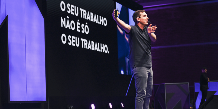 Cooperativas goianas fazem imersão em inovação e IA no Gramado Summit 2025