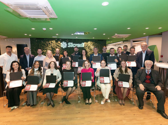 Formação em ESG e cooperativismo qualifica colaboradores do Sicredi 2 Sicredi