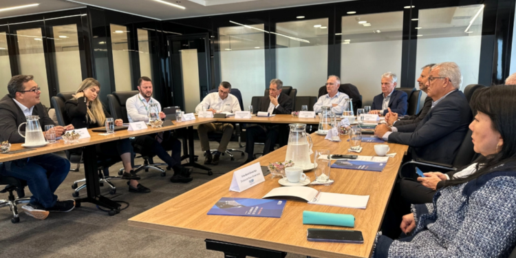 FGCoop realiza posse do novo Conselho de Administração para o mandato 2025-2028