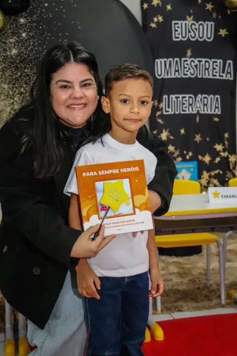 Projeto literário de cooperativa financeira tranforma crianças paranaenses em autoras de livros 4 3sicredi vale 30 07 2025 copiar