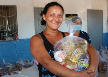 Sistema OCB/MS arrecada 400kg de alimentos e mil peças de roupas em ação para a população mato-grossense