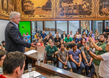 Cooperativas do Acre são homenageadas durante Sessão Solene na Aleac