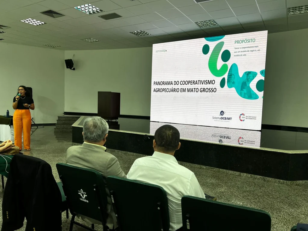Sistema OCB/MT apresenta cooperativismo agropecuário a empresários chineses da WAFI 2 Brasil China 1