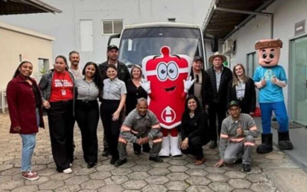 Cooperativa de eletrificação impulsiona saúde e futuro com doação de sangue e formação de jovens cooperativistas 3 Cerbranorte