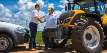 Cooperativas impulsionam negócios na agropecuária paulista durante evento com governo e parlamentares