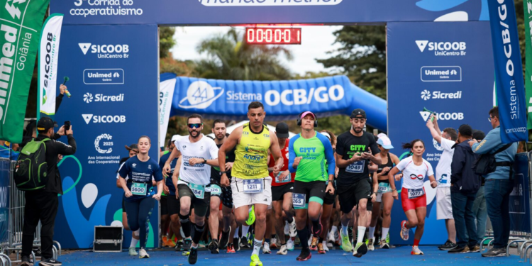 3ª Corrida do Cooperativismo bate recorde de participantes em Goiânia