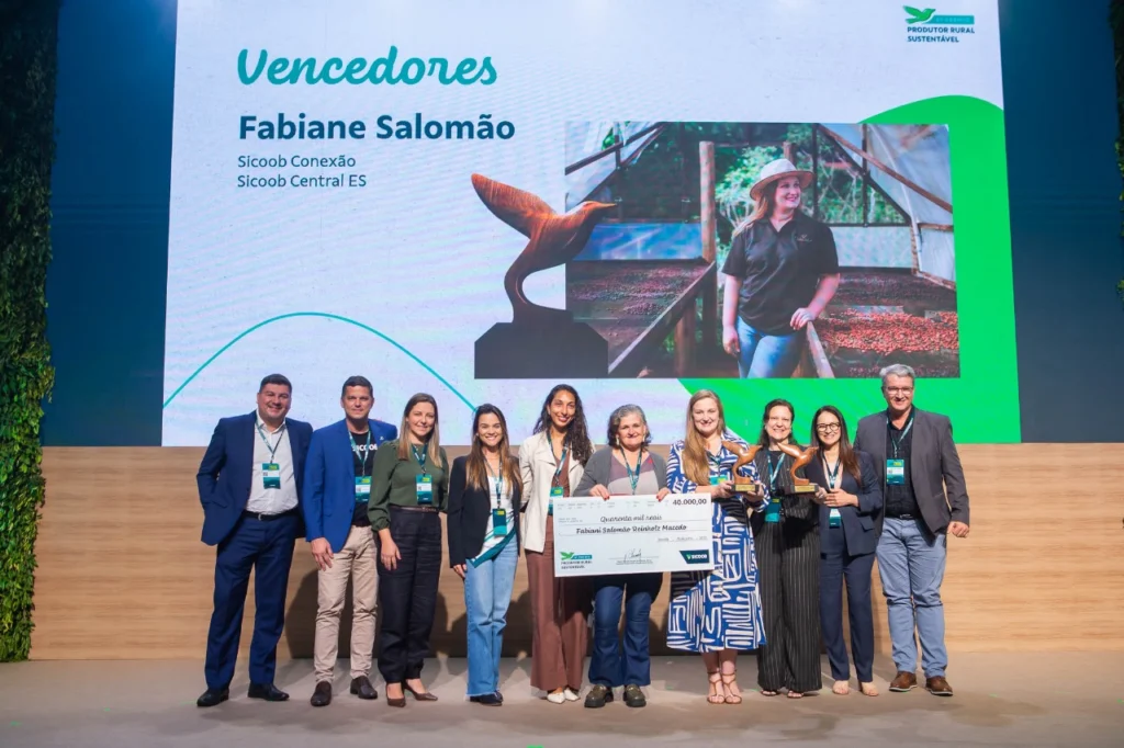 De filha que evitava a roça à produtora rural premiada por cooperativa financeira 2 transferir copiar 1