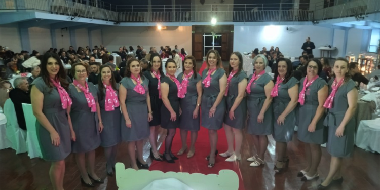 Cooperativa agrícola forma 4ª turma do Programa de Desenvolvimento da Liderança Feminina